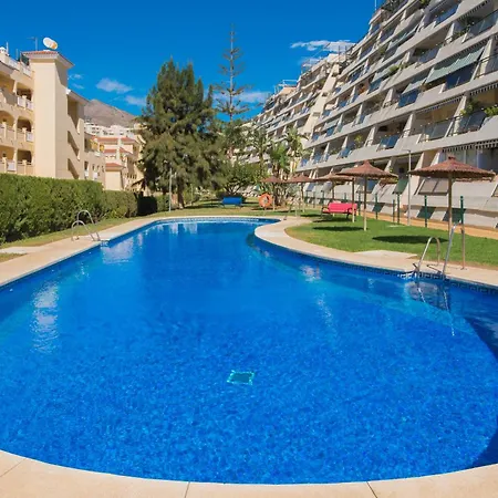 Vista Al Marparking Piscina Apartamento Benalmádena